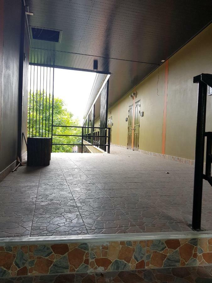 โรงแรมห้วยทราย Huaisai Hotel Ban Nong Nak Exterior photo