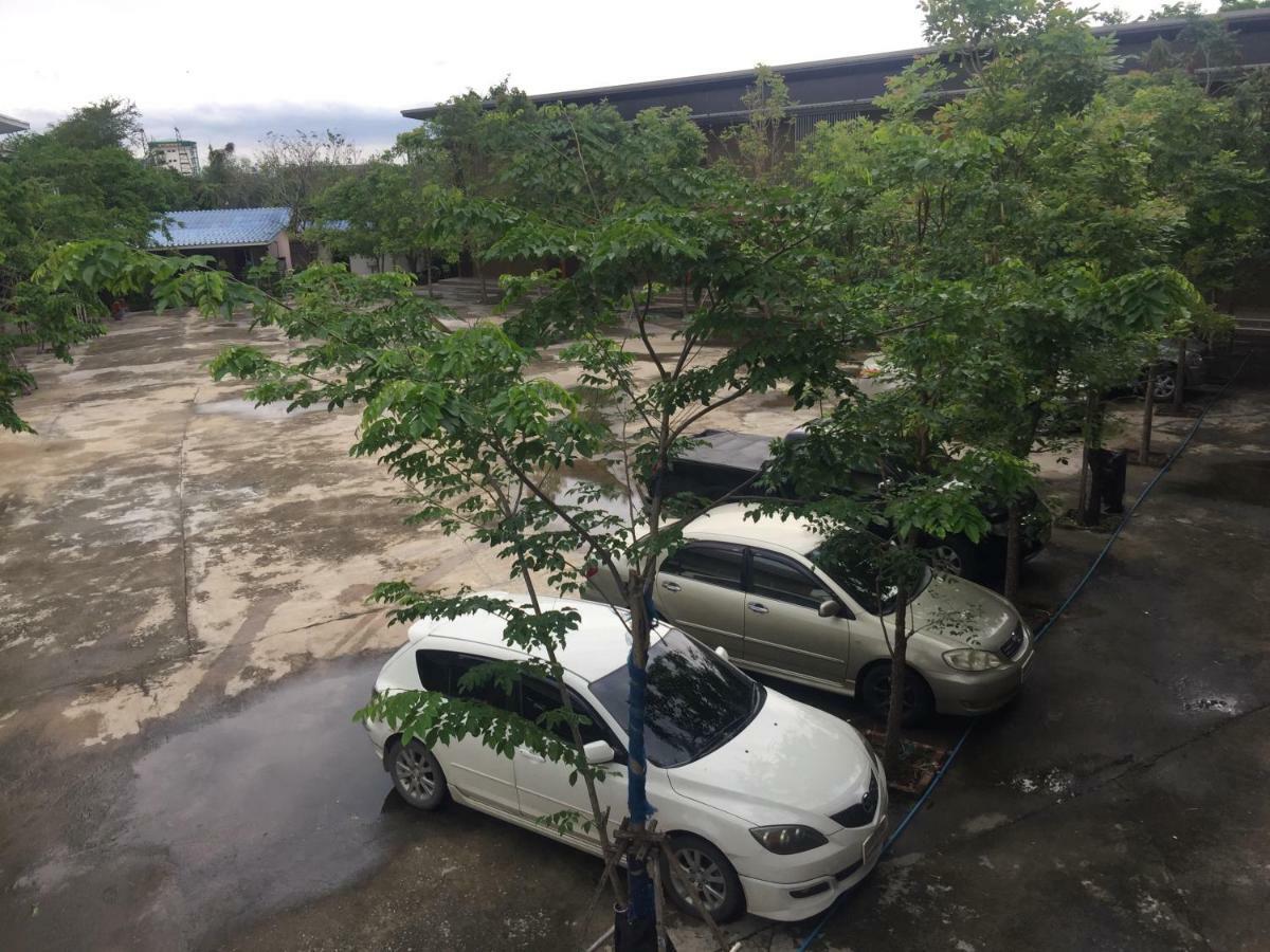 โรงแรมห้วยทราย Huaisai Hotel Ban Nong Nak Exterior photo