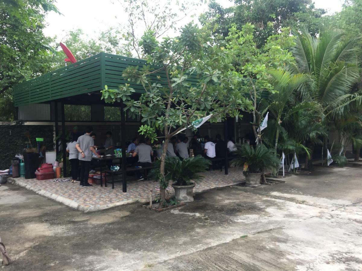 โรงแรมห้วยทราย Huaisai Hotel Ban Nong Nak Exterior photo